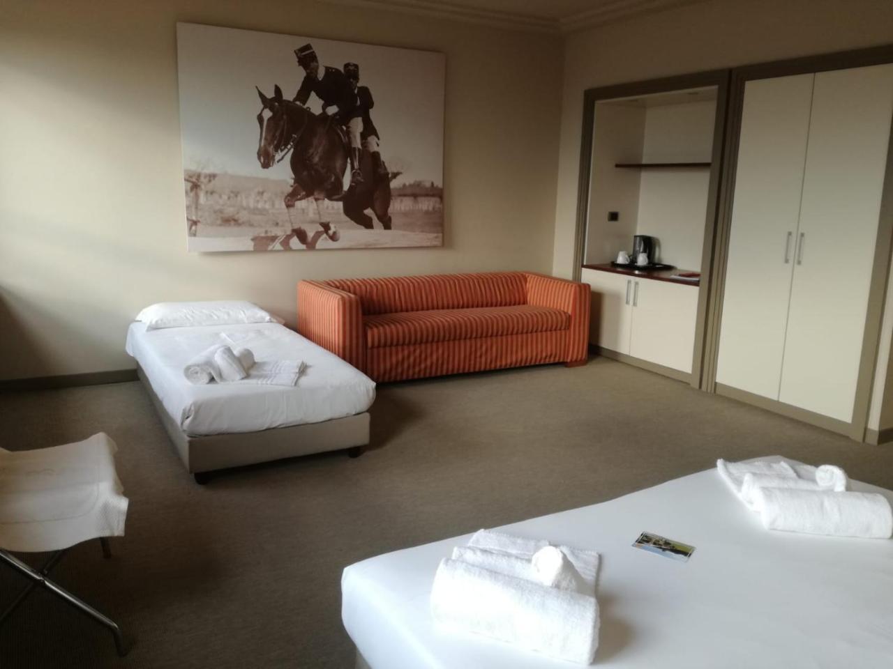 Hotel Barrage Pinerolo Dış mekan fotoğraf
