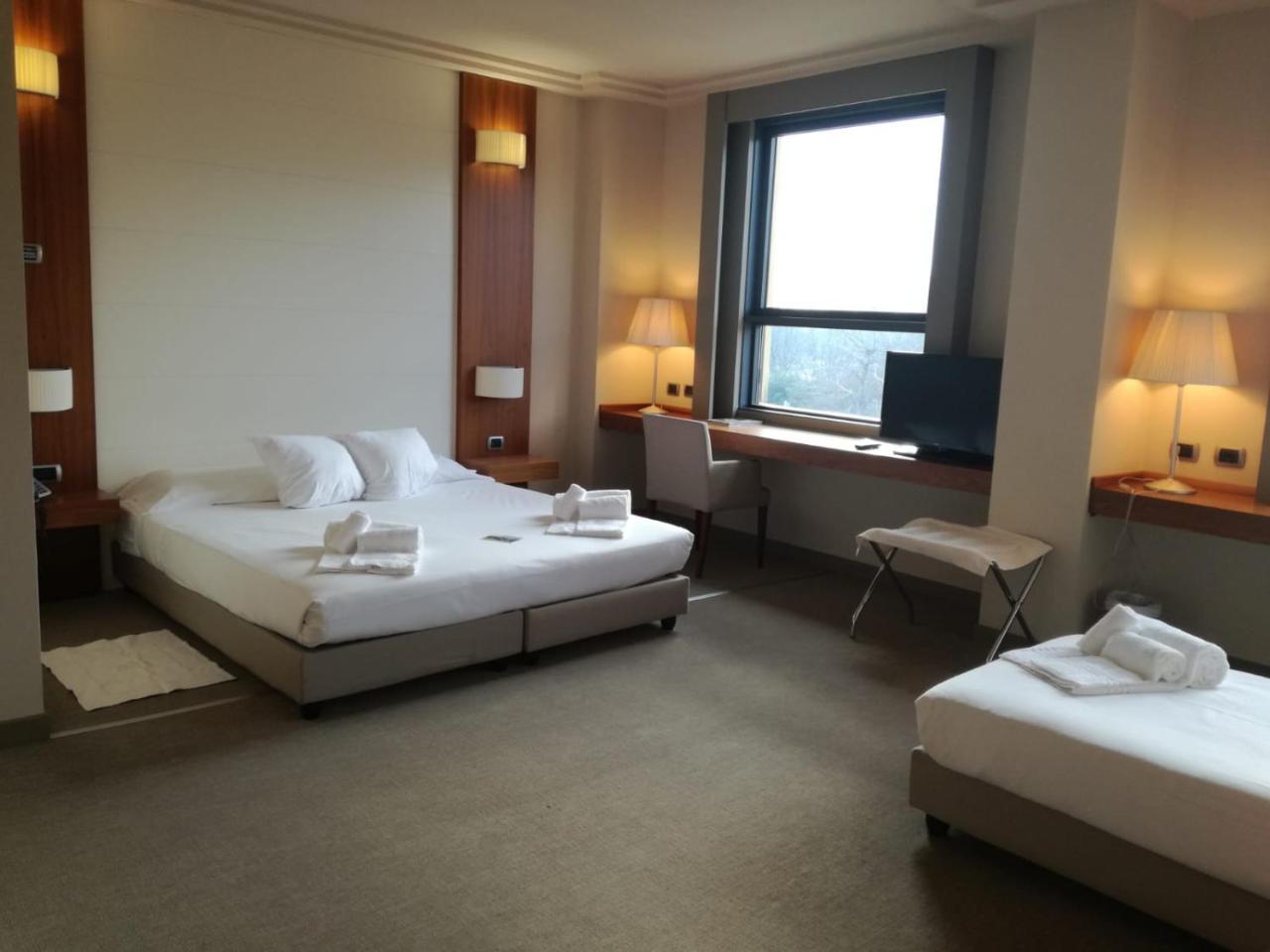 Hotel Barrage Pinerolo Dış mekan fotoğraf